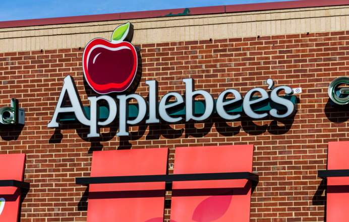 Applebee's Class Action Says Restaurant Service Charge Disguised as Tip